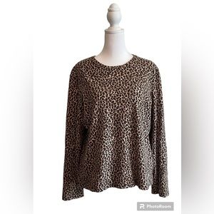 Croft & Barrow top, size XL, animal print